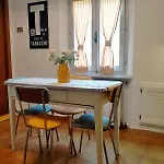 La Casa Di Bruno Апартаменты Сан-Джиминьяно